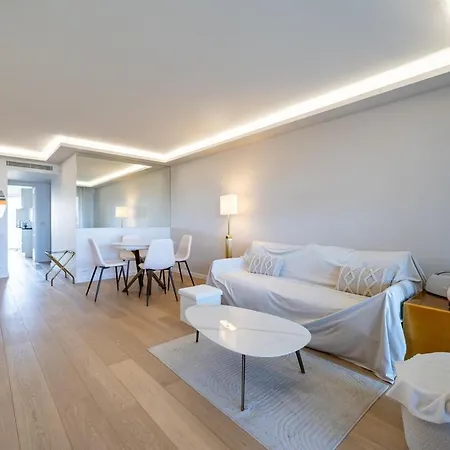 Panoramic Sea View Flat - Pool In The Apartment